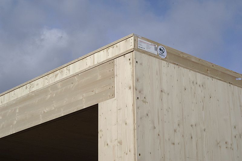 2 NOVATOP celodrevena kostrukce