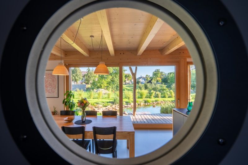 DrevoaStavby.cz Dům s vodním světem DrevoaStavby.cz Dům s vodním světem