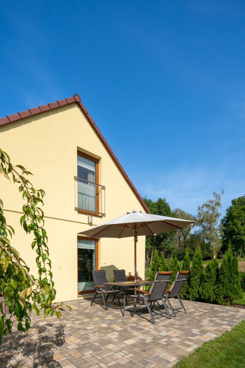 DrevoaStavby.cz Z panelákového bytu do dřevostavby DrevoaStavby.cz Z panelákového bytu do dřevostavby