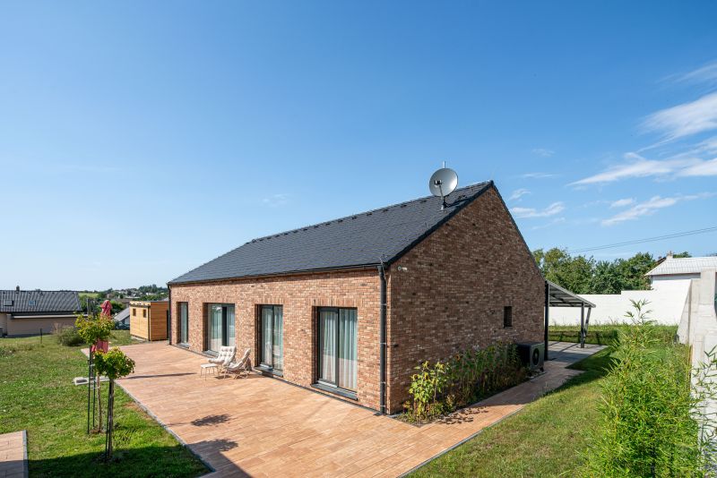 DrevoaStavby.cz Dřevostavba obložená cihlami DrevoaStavby.cz Dřevostavba obložená cihlami