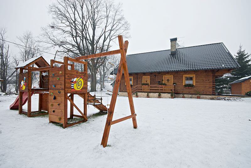 roubenka-Destne-v-Orlickych-horach-zima