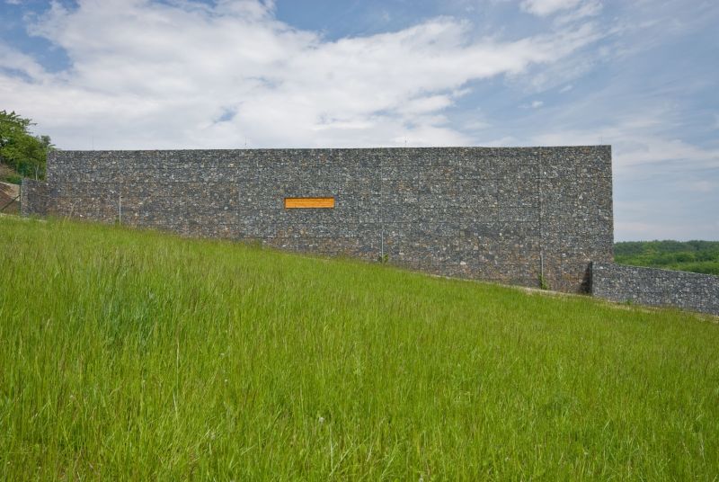 DrevoaStavby.cz | Dřevostavba zapuštěná do svahu DrevoaStavby.cz | Dřevostavba zapuštěná do svahu