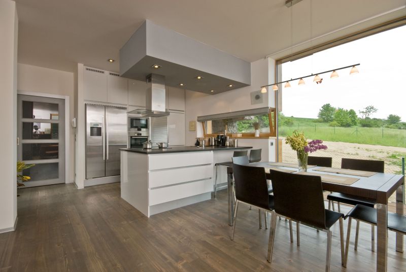 DrevoaStavby.cz | Dřevostavba zapuštěná do svahu DrevoaStavby.cz | Dřevostavba zapuštěná do svahu