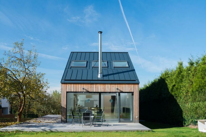 DrevoaStavby.cz | Atypick&aacute; dřevostavba na &uacute;zk&eacute;m pozemku PENATUS