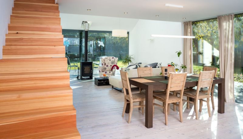 DrevoaStavby.cz | Atypick&aacute; dřevostavba na &uacute;zk&eacute;m pozemku PENATUS