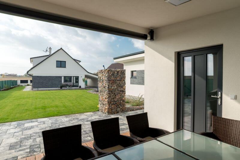 dřevostavba librantice posezení