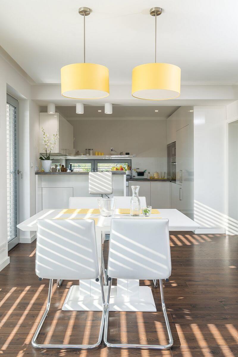 drevostavba-jidelni-stul