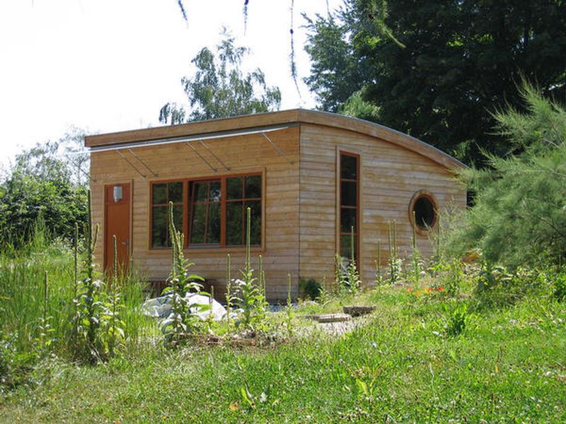 DrevoaStavby.cz | Moderní zahradní domek s půlkulatou střechou DrevoaStavby.cz | Moderní zahradní domek s půlkulatou střechou