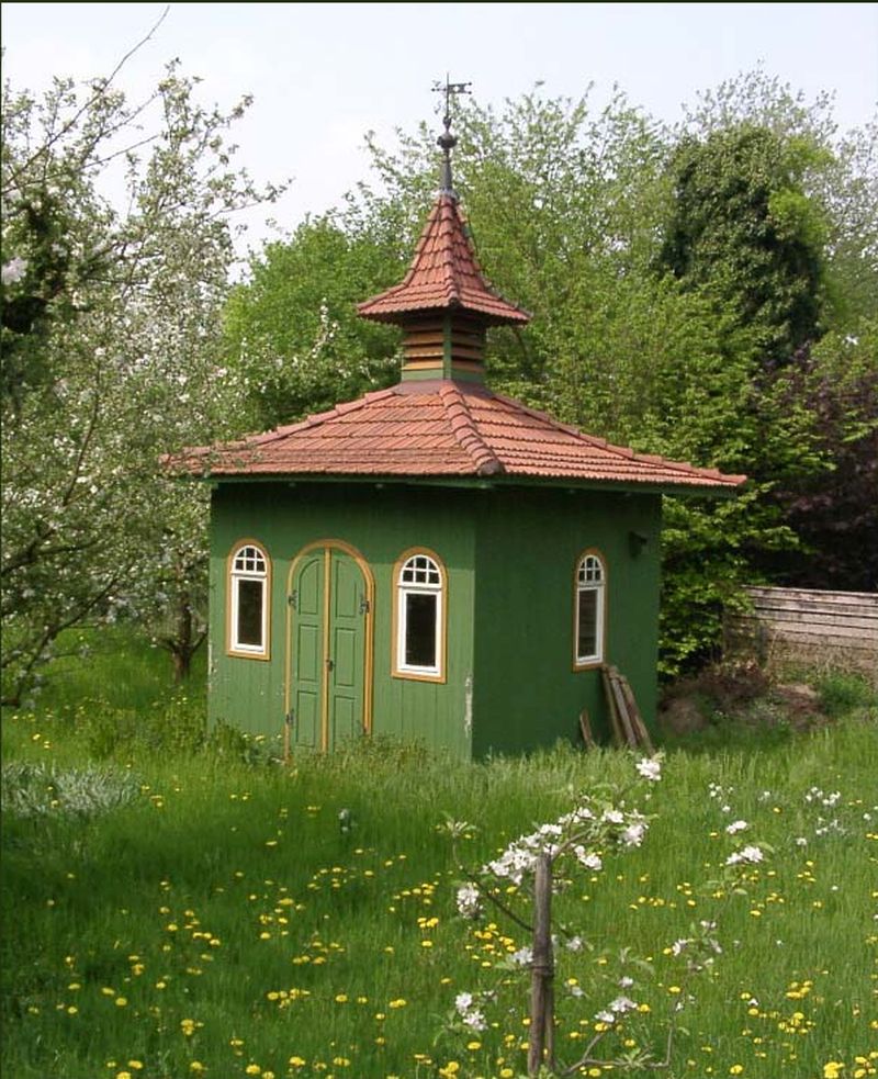 DrevoaStavby.cz | Stylový historický zahradní domek DrevoaStavby.cz | Stylový historický zahradní domek