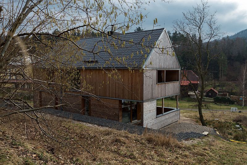 navsteva-Prodesi-.drevostvaba-ve-svahu-dum-2