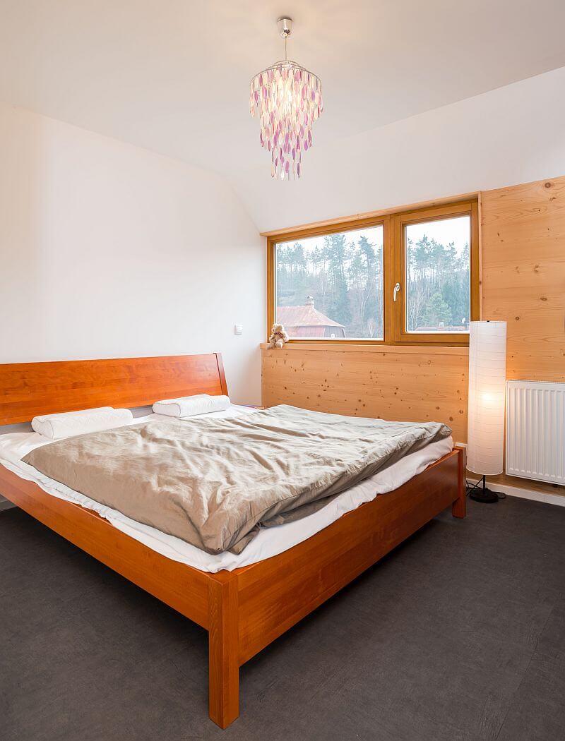 navsteva-Prodesi-.drevostvaba-ve-svahu-loznice