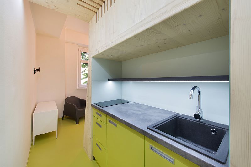 mini-bydleni-NOVATOP-zelena-kuchyn