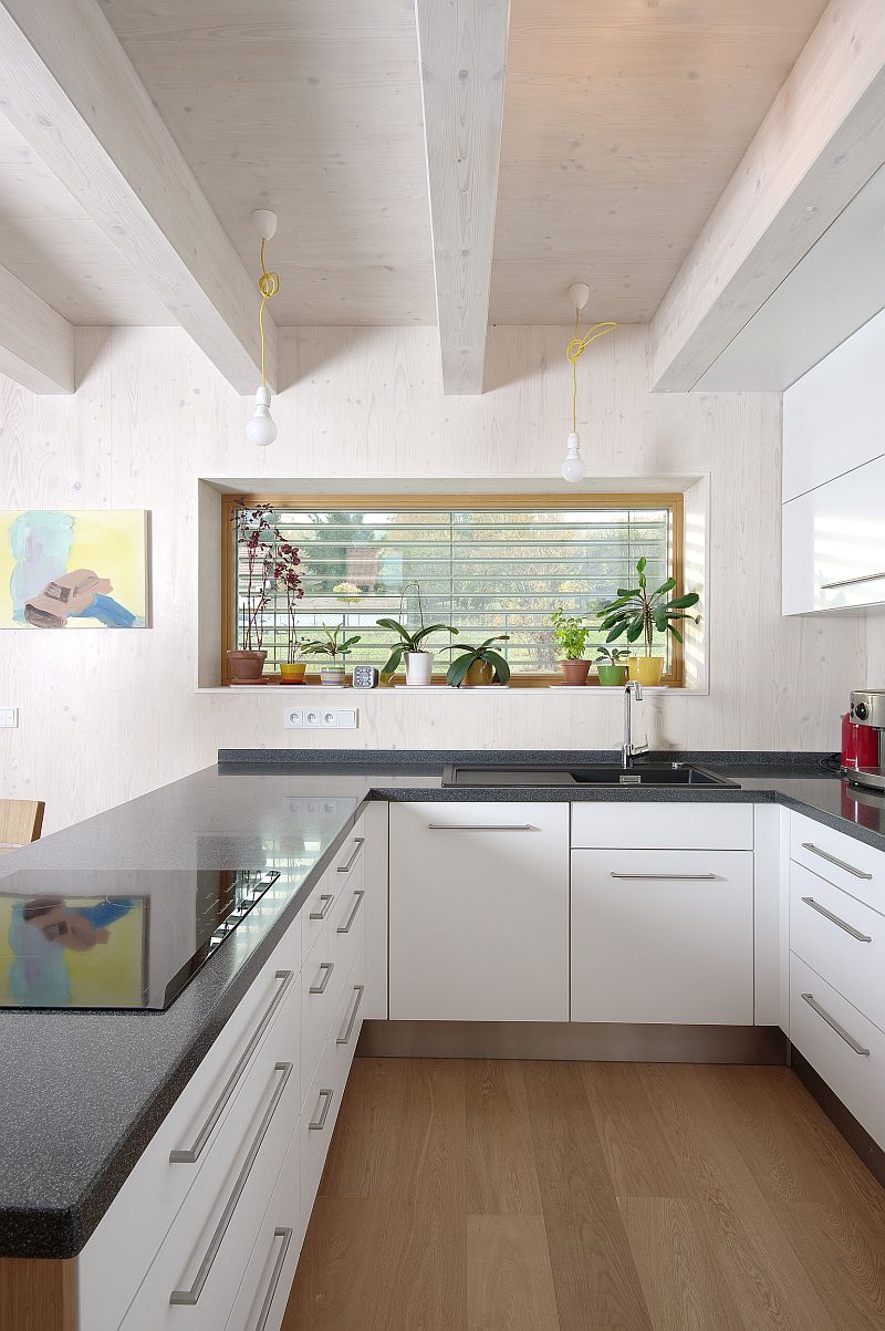 jednoducha.usporna-drevostavba-kuchyn