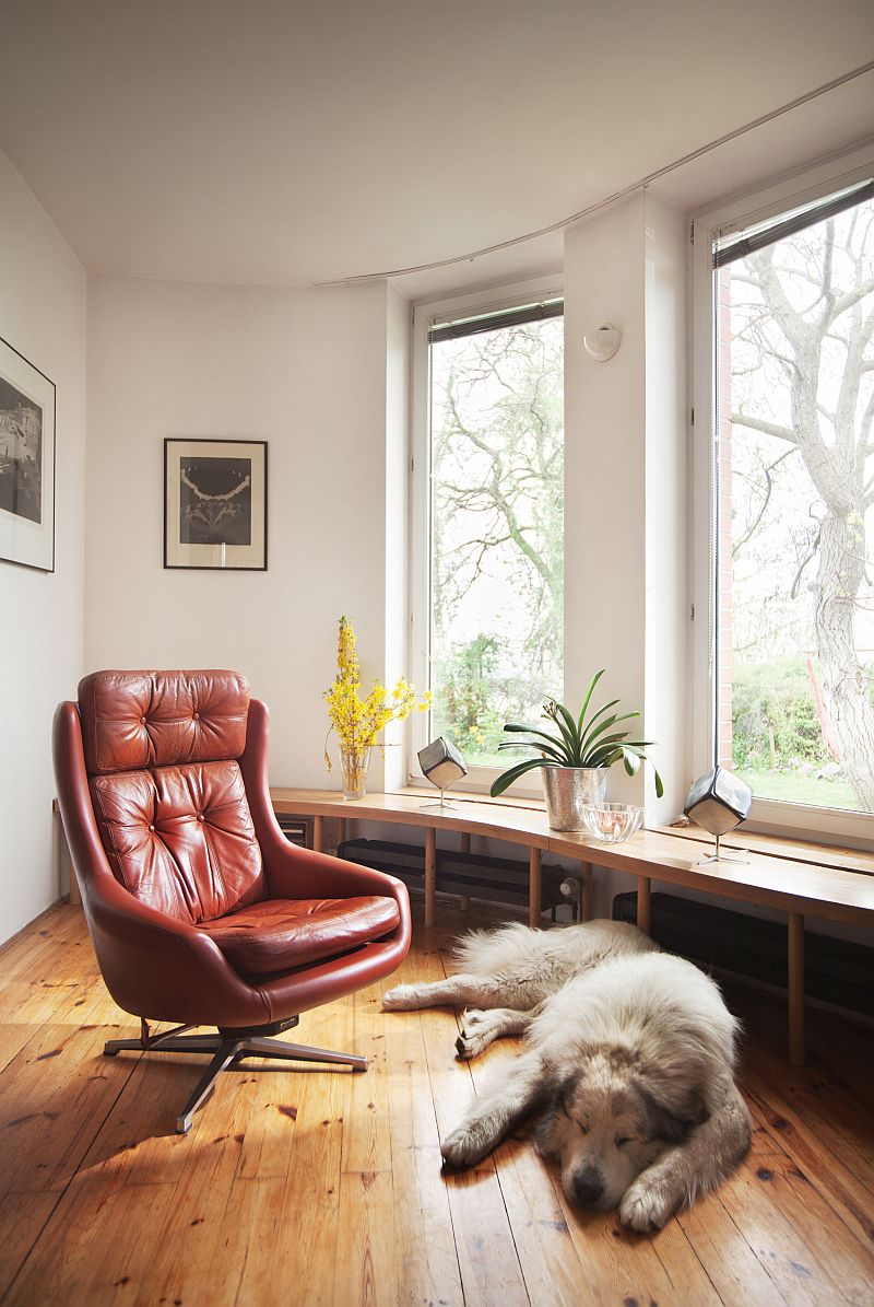 retro-Dagmar-pracovna