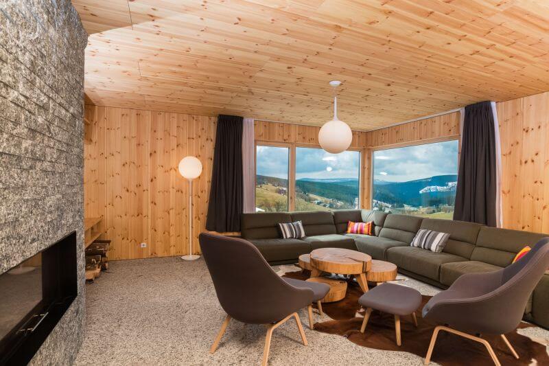 drevostavba-na-sjezdovce-vyhled-z-obyvaciho-pokoje