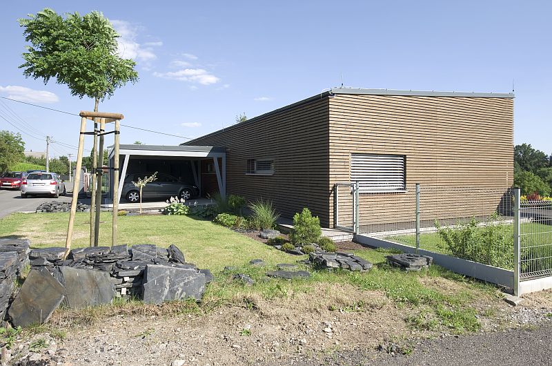 ekonomicky-a-ekologicky-bungalov-parkovaci-stani