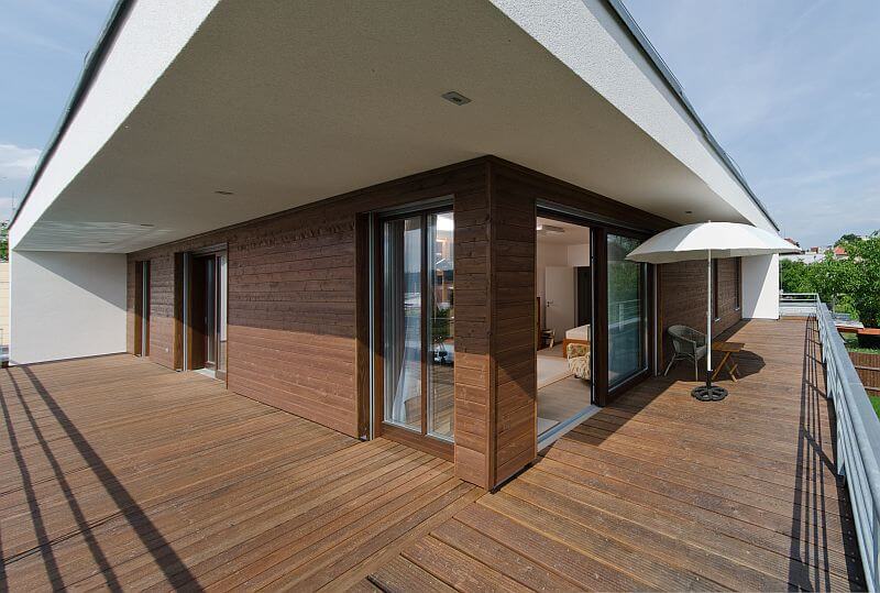 patrova-drevostvba-Palis-terasa