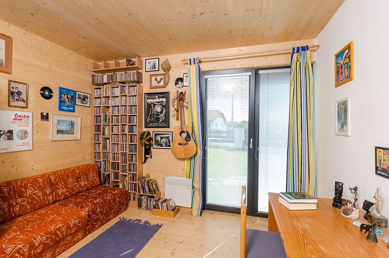 dum-na-brehu-rybnika-pracovna