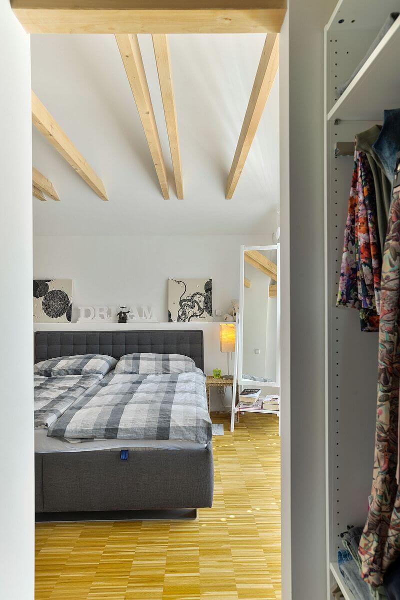 navsteva-Prodesi-Domesi-rodinny-dum-loznice-ze-satny