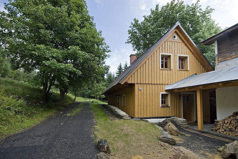 drevostavba-Krkonose-prijezdova-cesta