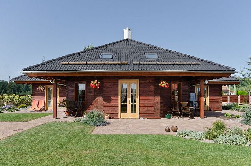 masivni-roubenka-vchod