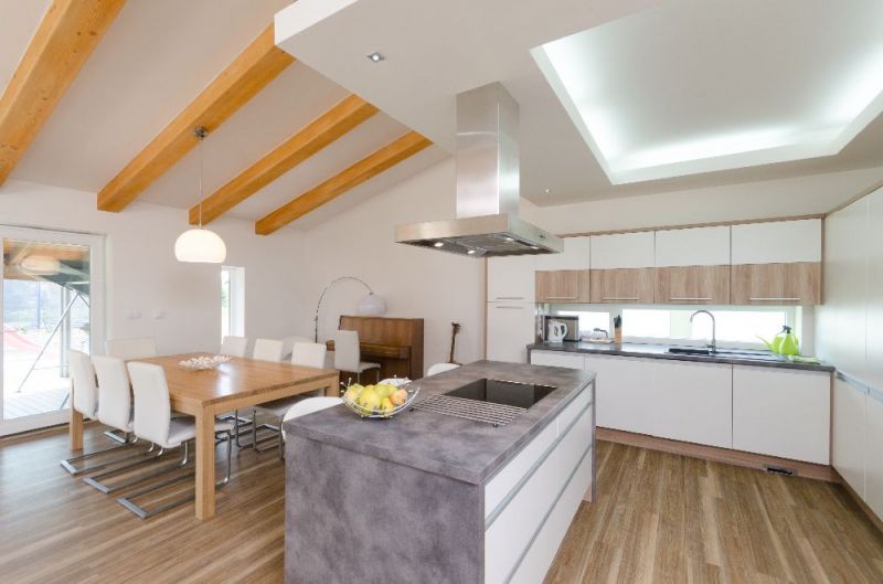 drevostavba-Palis-cela-kuchyn