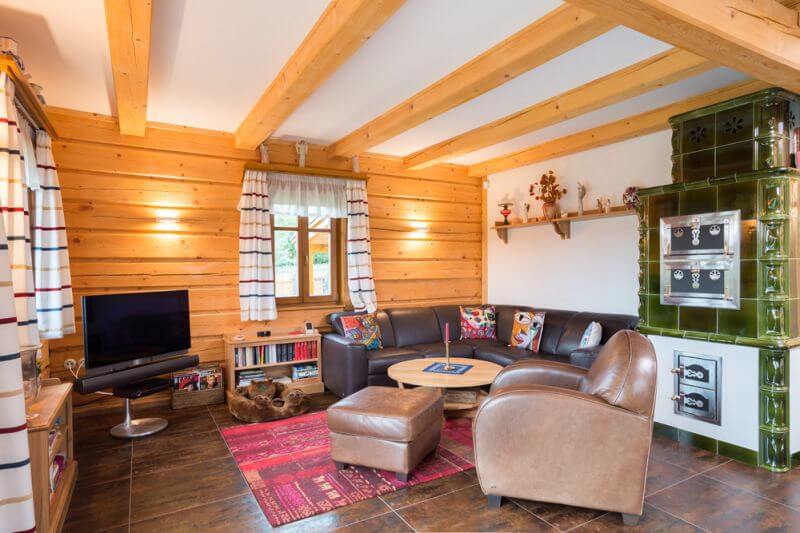 navsteva-roubenky-Hanis-obyvaci-pokoj