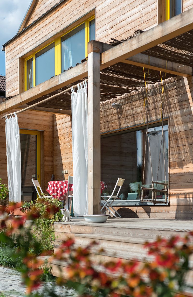 drevostavba-CLT-panelu-terasa