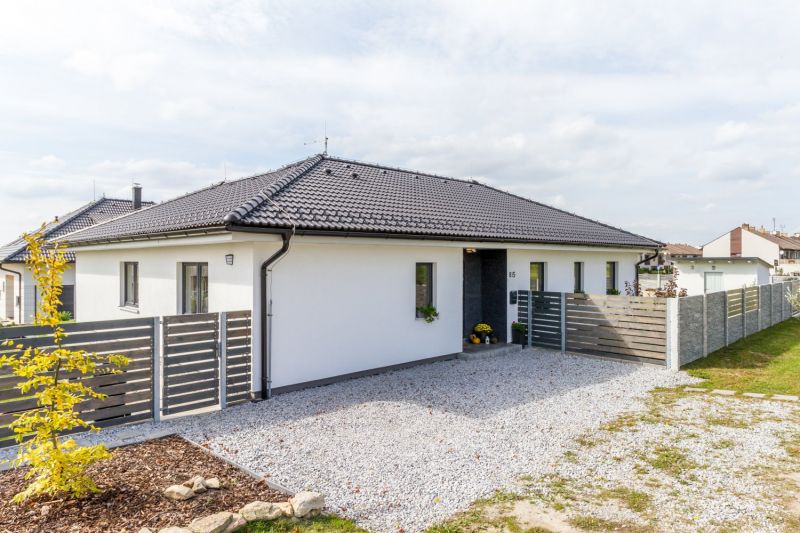 bungalov-QUICKHAUS-vchod