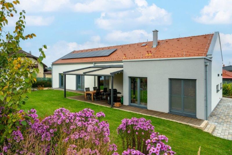 DrevoaStavby.cz | Časopis DŘEVOstavby 6-2022 (Moderně střižen&aacute; dřevostavba)