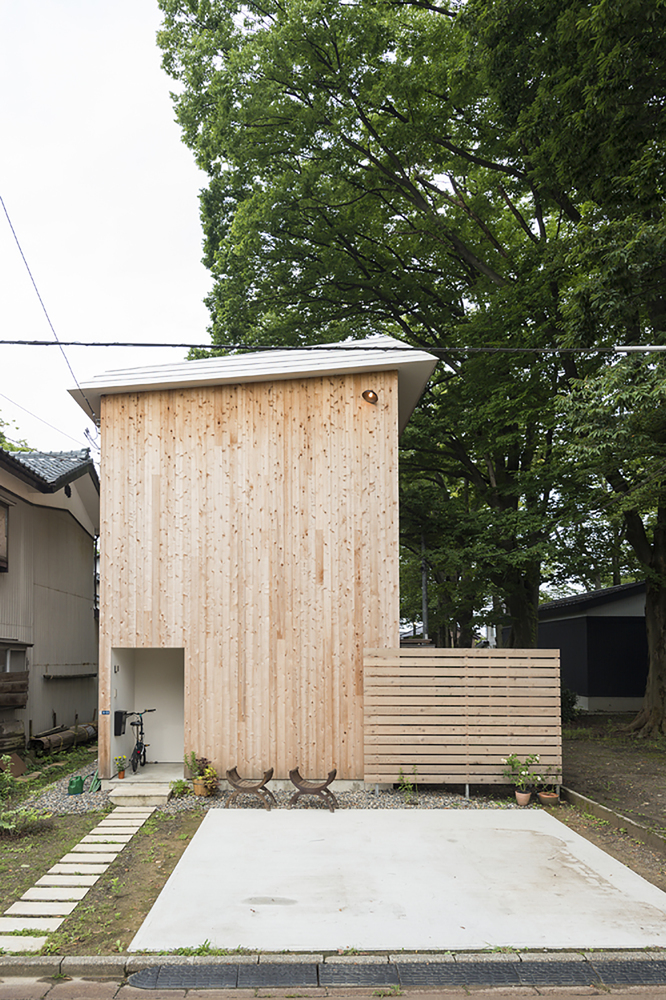 drevostavba-zahranicni-uzky-dum