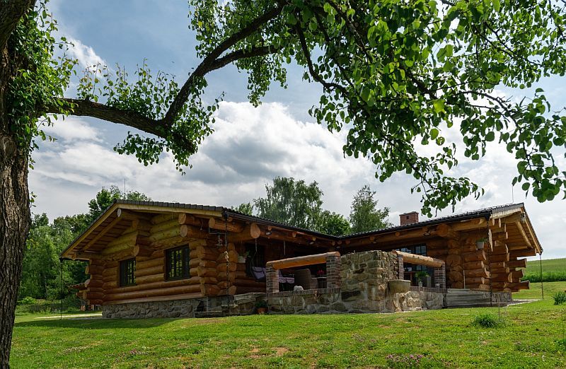 srub-svepomoci-Radcice-cely-srub