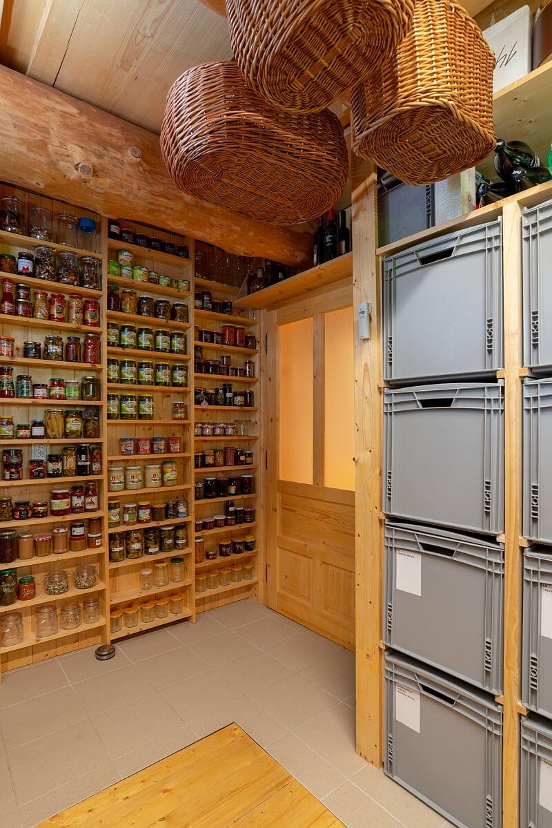 srub-svepomoci-Radcice-spajz