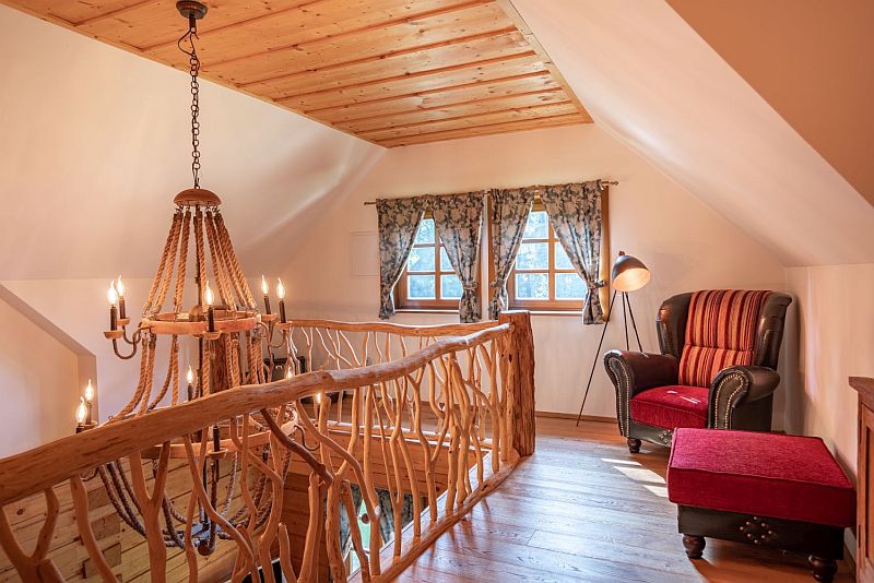 roubenka-cesky-raj-patro