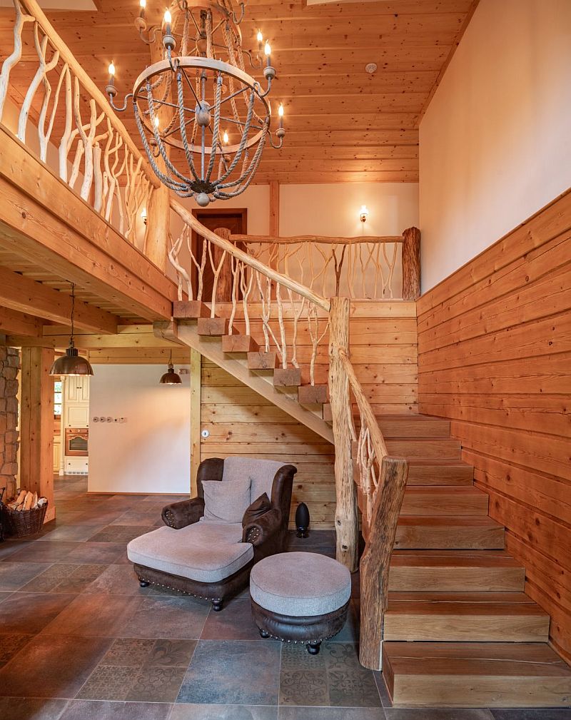 roubenka-cesky-raj-schodiste