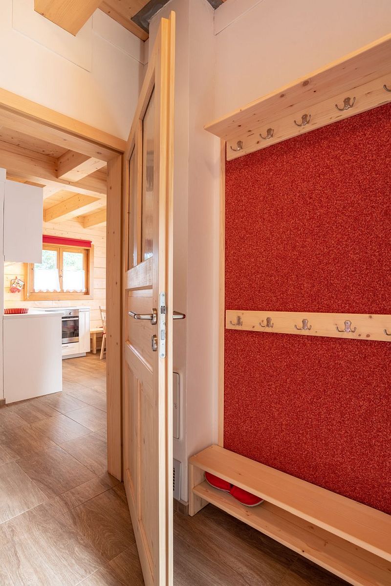 roubenka-interier-satna