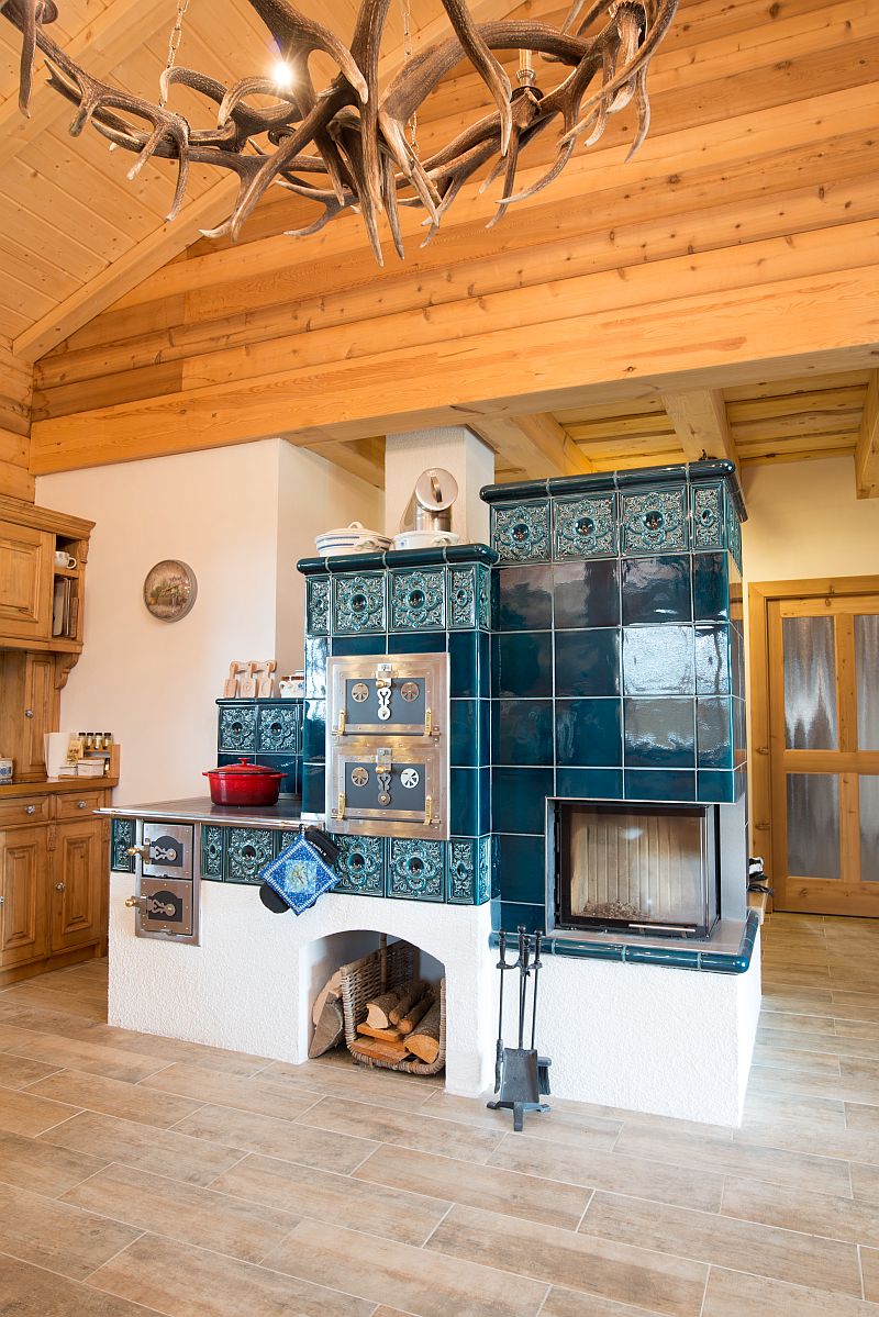 kachlova-kamna-modra