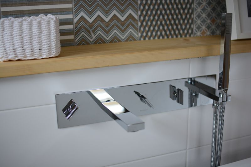 Dřevostavby.cz Návrh koupelny v roubence před rekonstrukcí Dřevostavby.cz Návrh koupelny v roubence