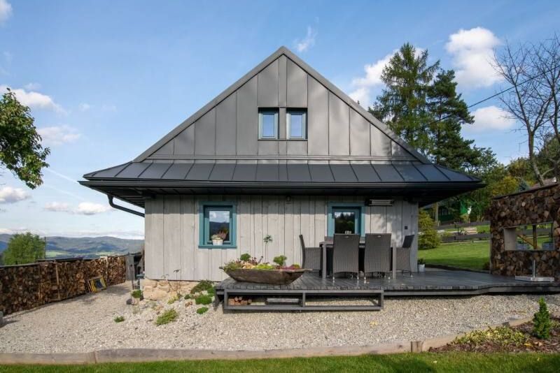 DrevoaStavby.cz| Ráj mezi kopci | Rekonstrukce roubenky DrevoaStavby.cz | Ráj mezi kopci | Rekonstrukce roubenky