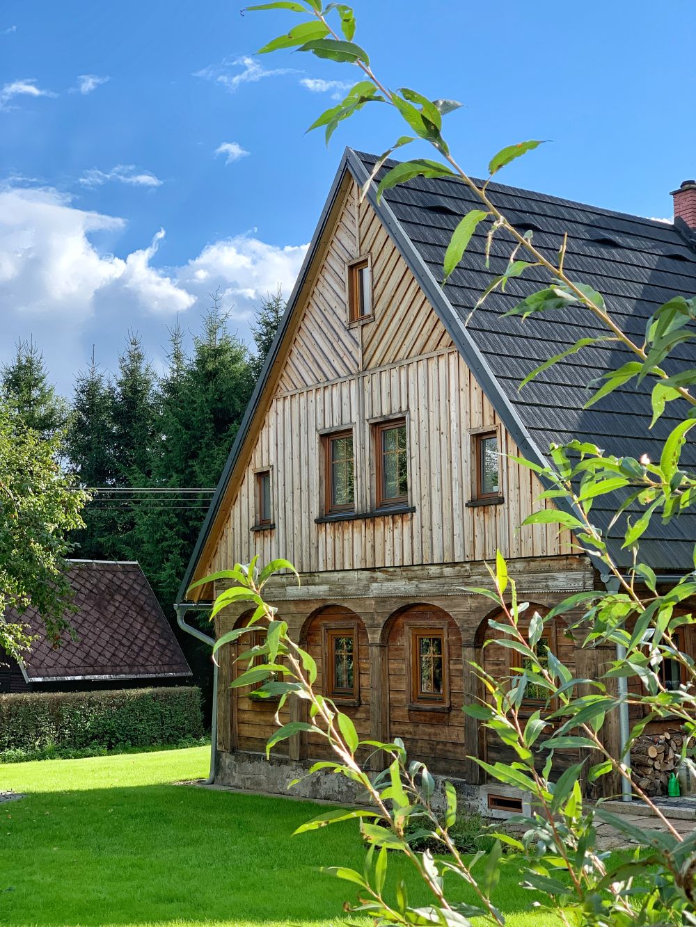 DrevoaStavby.cz | Rekonstrukce poloroubené chalupy svépomocí DrevoaStavby.cz | Rekonstrukce poloroubené chalupy svépomocí