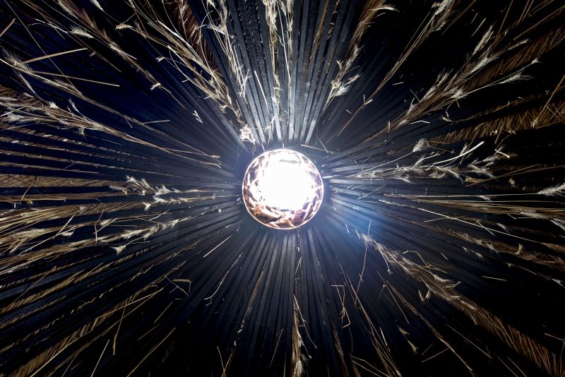 DrevoaStavby.cz Neviditelná sauna v podobě kupky sena DrevoaStavby.cz Neviditelná sauna v podobě kupky sena