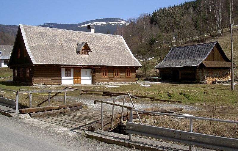 CHKO-Jeseniky-Novostavba chalupa N.Losiny