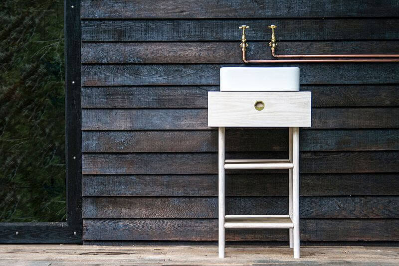 Out-of-the-Valley-opalena-fasada