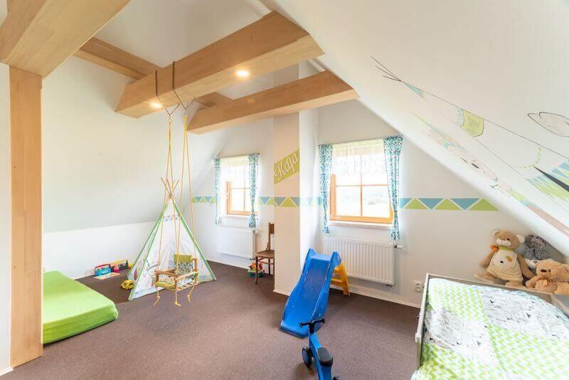 pohadkova-roubenka-detsky-pokoj