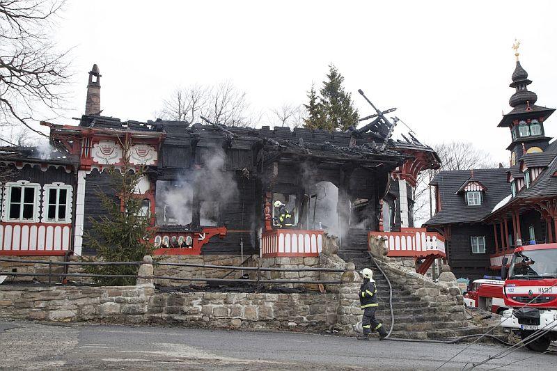 Pustevny-Libusin-devastujici-pozar