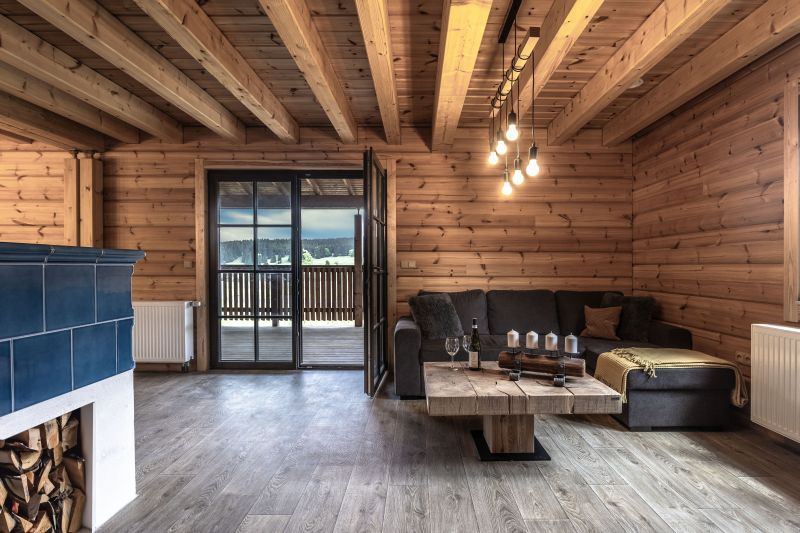 DrevoaStavby.cz Moderní dřevěná chalupa konstrukce KONTIO DrevoaStavby.cz Moderní dřevěná chalupa konstrukce KONTIO