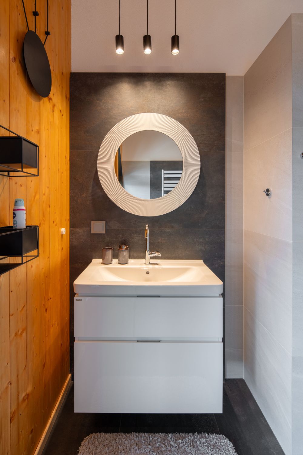 DrevoaStavby.cz Srub z mohutných smrkových kulatin Slovensko DrevoaStavby.cz Srub z mohutných smrkových kulatin Slovensko 13