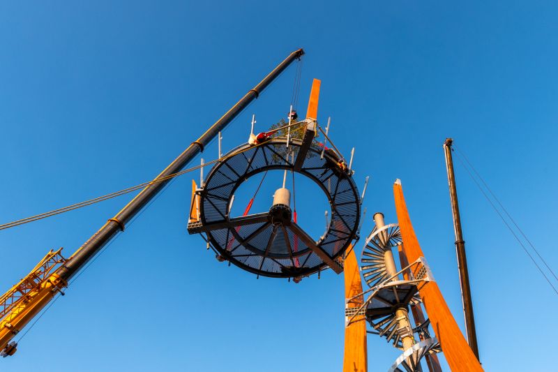 DrevoaStavby.cz Rozhledna na Hamštejnském vrchu v Českém ráji výstavba 2 DrevoaStavby.cz Rozhledna na Hamštejnském vrchu v Českém ráji výstavba 4