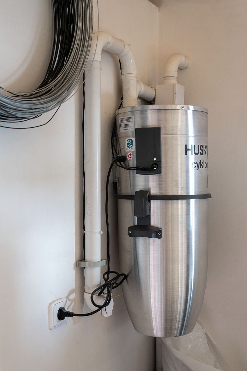 moderni-roubenka-centralni-vysavac-HUSKY