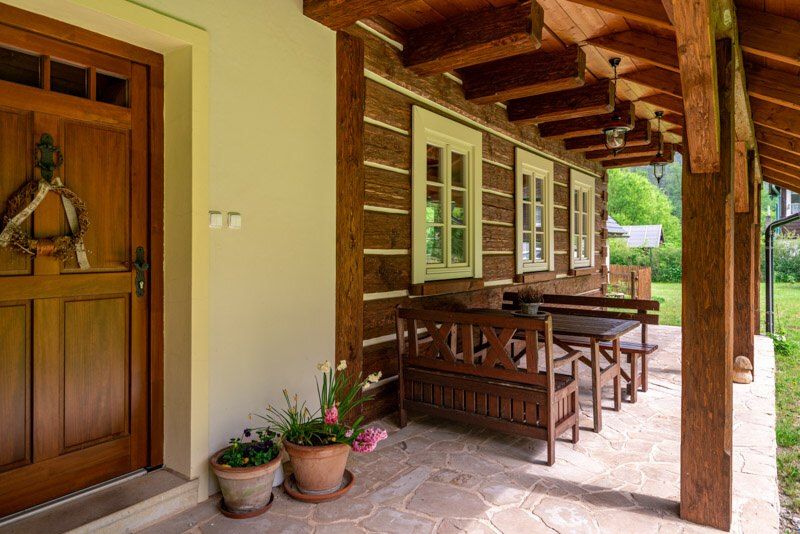 DrevoaStavby.cz Kokořínská poloroubenka DrevoaStavby.cz Kokořínská poloroubenka